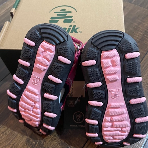 NIB Kamik Water Shoes Sea Turtle Pink Size 6 - Picture 4 of 5